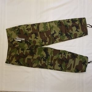 DC Shoes Cargo Pants (Size 38W)
